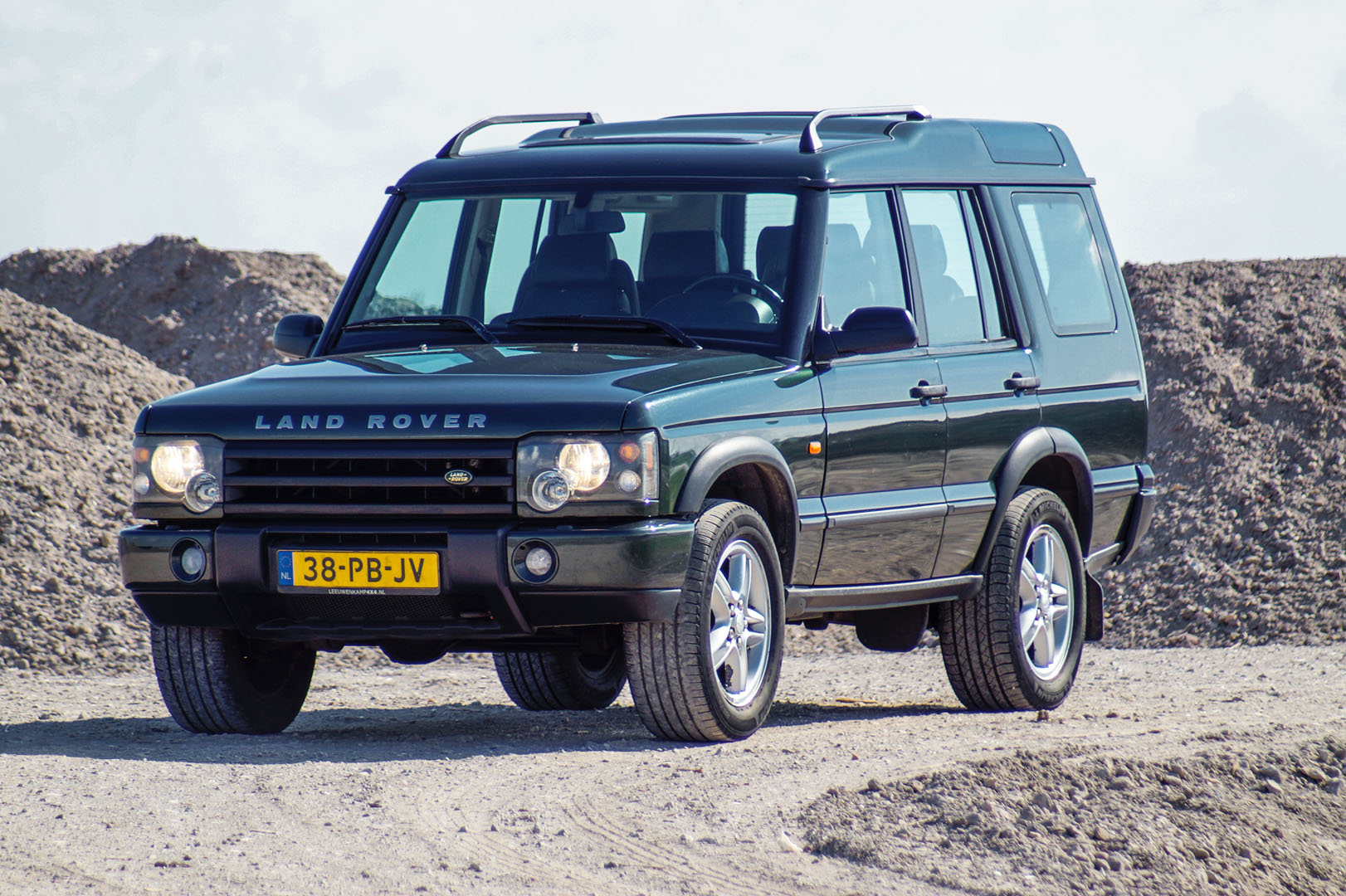 vredig beddengoed evenaar Land Rover Discovery 2 HSE 7-pers - Leeuwenkamp